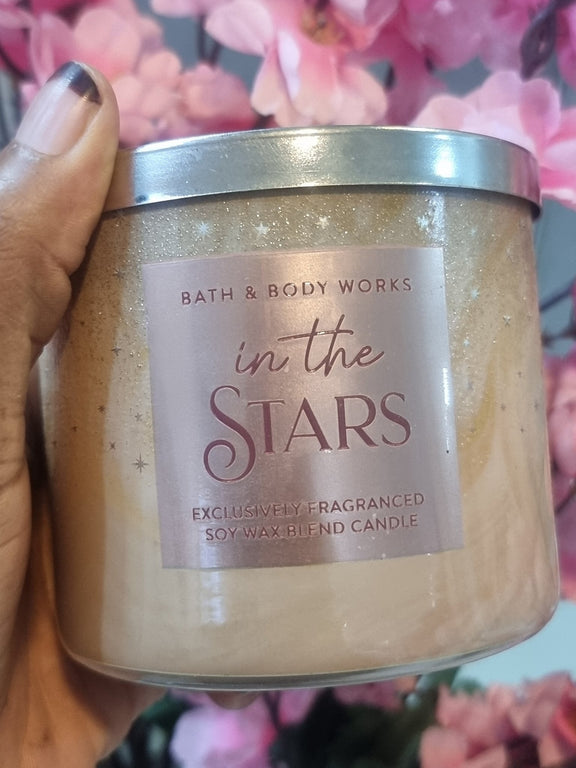 Bath and body works in the star 3 wick scented candle - KIISAS Perfumes